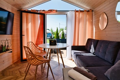 Nocleg w Domku Exclusive z prywatnym jacuzzi przy Energylandii - Holiday Park Zator