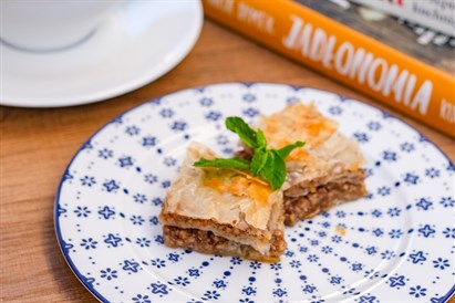 Orientalna kolacja dla dwojga – smak Bliskiego Wschodu w sercu Warszawy