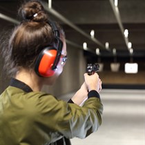 Pakiet Poznaj strzelanie – 100 strzałów, 3 rodzaje broni – PM Shooter Warszawa