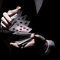 Teatr Magii – rodzinny voucher na spektakl iluzji (2+2)