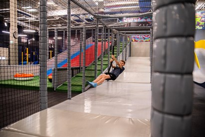 Voucher do Parku Trampolin Happy Jumper Kielce (130 minut)