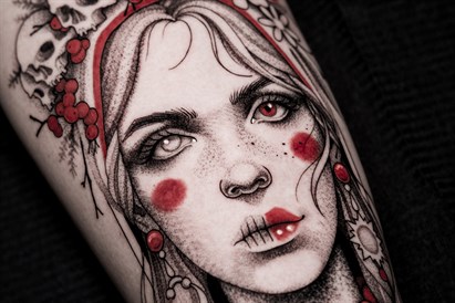 Voucher na tatuaż w pracowni Czary w Warszawie