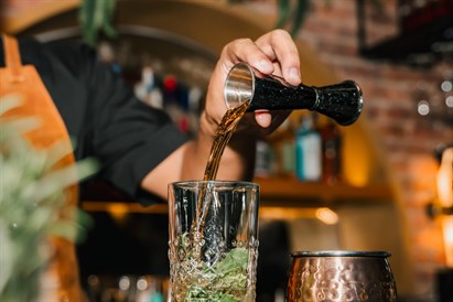 Warsztaty soft miksologii w Krakowie – stwórz drink bezalkoholowy!