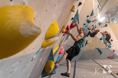 Bouldering dla dwojga z instruktorem + wejście open – VOLT Łódź