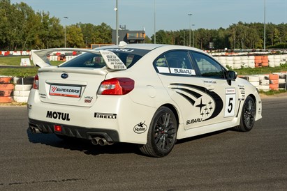 Jazda Subaru Impreza WRX STI z filmowaniem