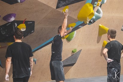 Ścianka wspinaczkowa bez limitu czasu - VOLT Boulderownia Toruń