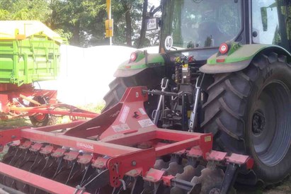 Farmer XXI wieku - jazda traktorem na Ranczu w Dolinie - Poznań (Kiszkowo)