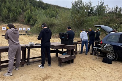 Poznaj podstawy strzelectwa - niedzielne szkolenie na strzelnicy z instruktorem - Warszawa