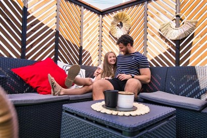 Nocleg w Domku Exclusive z prywatnym jacuzzi dla 7 osób przy Energylandii - Holiday Park Zator