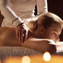 Aromaterapeutyczny masaż częściowy lub całościowy – Yasumi Kraków