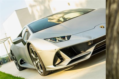 Ekstremalna jazda Lamborghini Huracán na długim 4 km torze w Poznaniu 