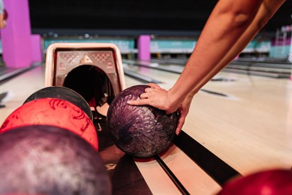 MK Bowling Poznań – 2h Gry w Kręgle dla Grupy