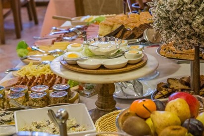 Weekend w górach dla dwojga w Willi Roztoka + Termy Podhala