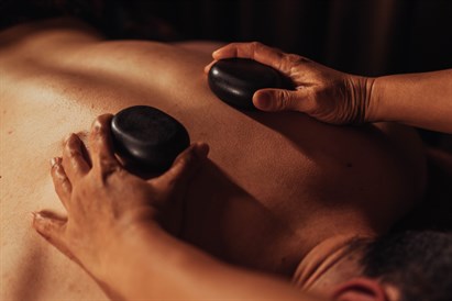 Masaż balijski gorącymi kamieniami dla dwojga w Tao Tao Balijskie Spa