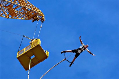 Skok na bungee w Poznaniu