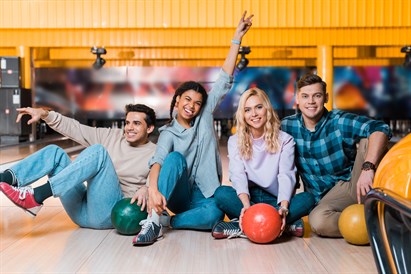 MK Bowling Poznań – 2h Gry w Kręgle dla Grupy
