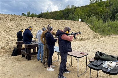 Strzelanie standardowe - niedzielne szkolenie na strzelnicy z instruktorem - Warszawa