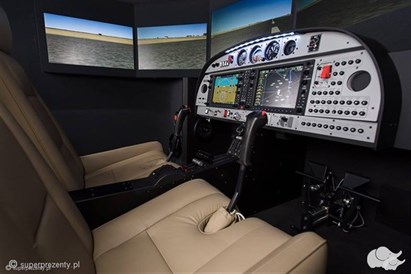[TYLKO Z DOSTAWĄ] Symulator lotu Diamond DA 40/42 - Warszawa
