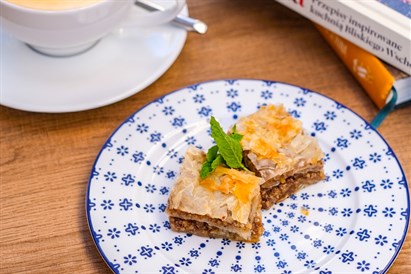 Kolacja dla dwojga w Restauracji Bliski Wschód w Warszawie