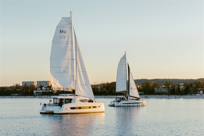 Poranny rejs katamaranem dla dwojga ze śniadaniem – Gdańsk, Sopot