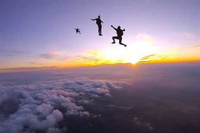 Skok ze spadochronem LOW-COST z filmowaniem -Wrocław (Mirosławice)
