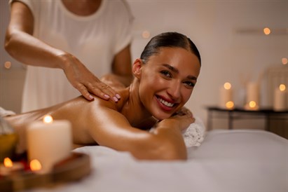 Świąteczny Dotyk Relaksu – masaż z aromaterapią przy dźwiękach Koshi