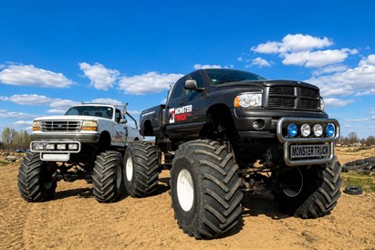 Pojedynek Monster Trucków dla 1 osoby - Warszawa
