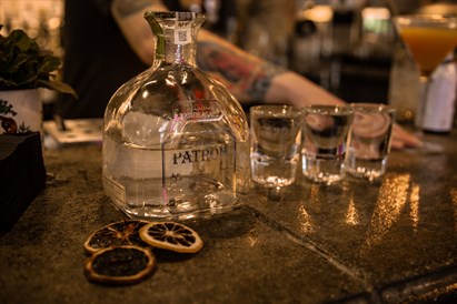 Degustacja rumów we wrocławskim Rumbarze