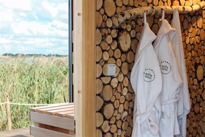 N-Glamping: Romantyczny weekend dla dwojga nad jeziorem