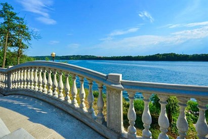 Luksusowy Pobyt dla Dwojga w Hotelu Solar Palace z Kolacją, Masażami i Zabiegami SPA