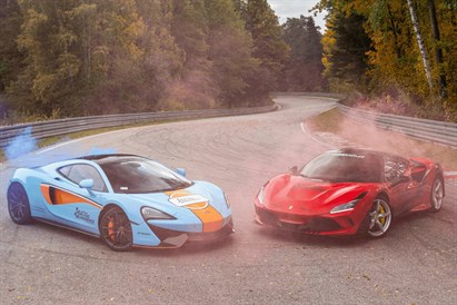 Pojedynek Ferrari F8 Tributo vs McLaren 570GT