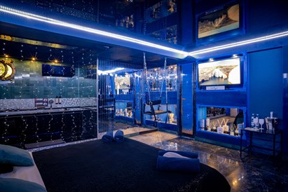 Romantyczna noc dla dwojga w Gdańsku – Secret Apartament Champagne Blue