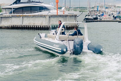 Premium Yachting – kurs na patent sternika motorowodnego