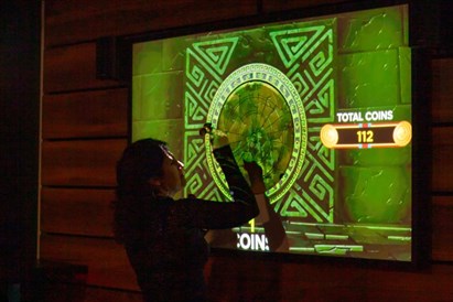 Multimedialny dart - godzina zabawy w MK Bowling - Poznań