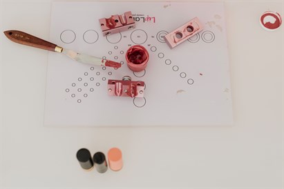 Lip Experience: stwórz własną szminkę w Lip Lab w Warszawie!