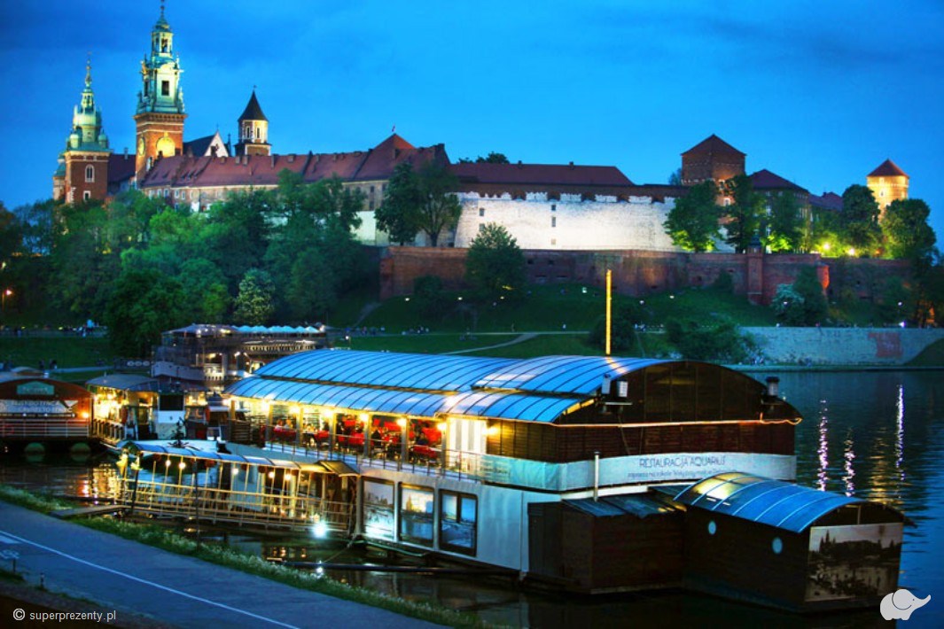 Romantyczna kolacja na wodzie z widokiem na Wawel – Kraków