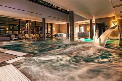 Relaks w Termach Gorce – basen, jacuzzi, sauny i grota solna!