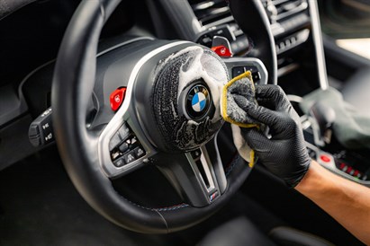Kurs detailingu samochodowego w Darkline Detailing – wnętrze i zabezpieczenia