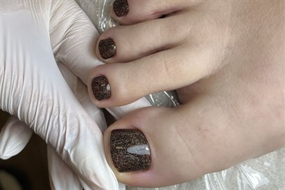Pedicure hybrydowy i laminacja rzęs - This is Love Beauty Salon Warszawa