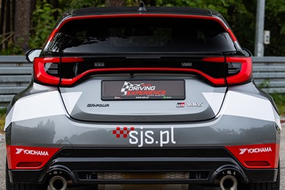 Zostań kierowcą rajdowym w Toyocie GR Yaris na torze wyścigowym