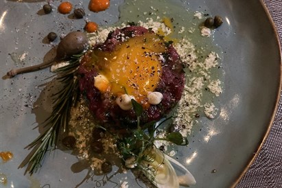 Romantyczna kolacja w Loft Bistro – wyjątkowe miejsce i smaki!