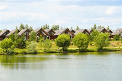 Wędkowanie klasy komfort - domek, łowisko i atrakcje dla 2 osób