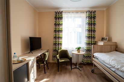 Innowacyjna rehabilitacja i wytchnienie – pakiet 15 zabiegów w Centrum Intensywnej Rehabilitacji Creator w Brzegu Dolnym