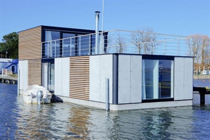 3 noce w domku na wodzie dla dwojga – HouseBoats Mielno