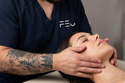 Masaż transbukalny twarzy w Studio FEU Wrocław