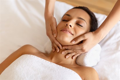 Luksusowy Pakiet Day Spa – pielęgnacja twarzy i masaże w Belanovska Clinic & Spa