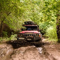 Szkolenie off-road w Trójmieście – 50 min za kółkiem Nissana Patrola!