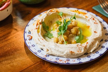 Rodzinna uczta w klimacie Orientu – Restauracja Bliski Wschód
