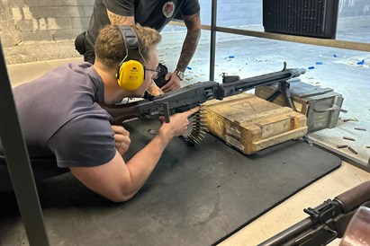 Pakiet Poznaj strzelanie – 100 strzałów, 3 rodzaje broni – PM Shooter Warszawa