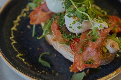 Prywatny rejs szkutą po Wiśle w Warszawie